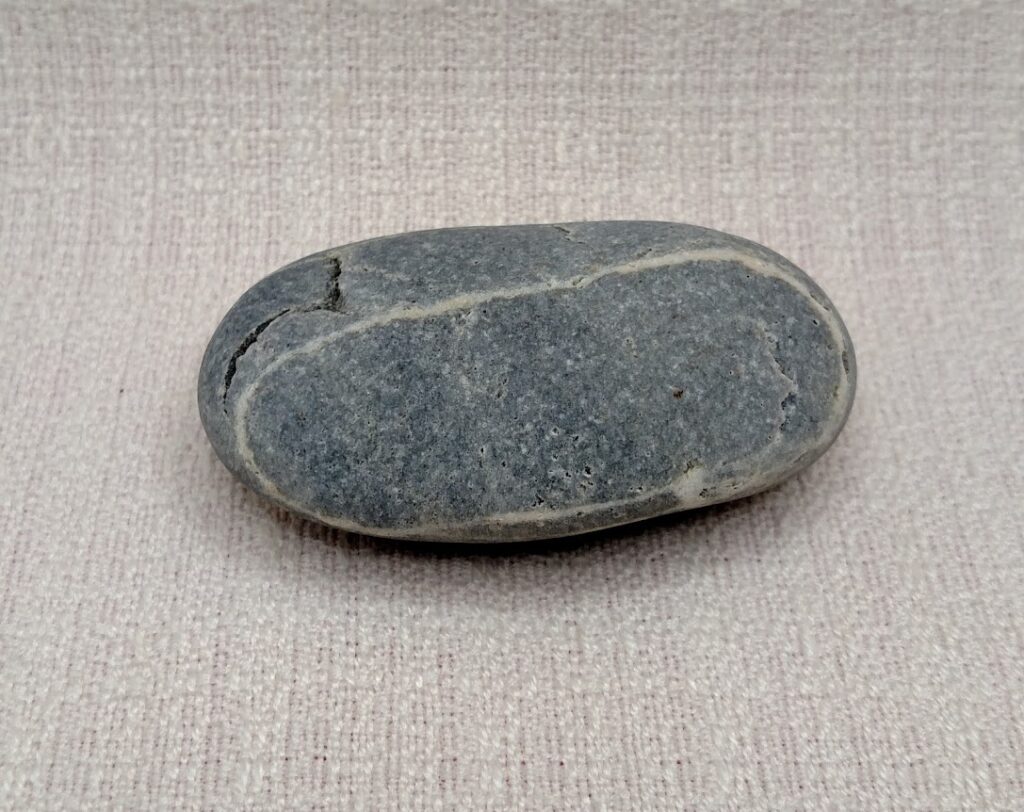 How is a Wishing Rock Formed?