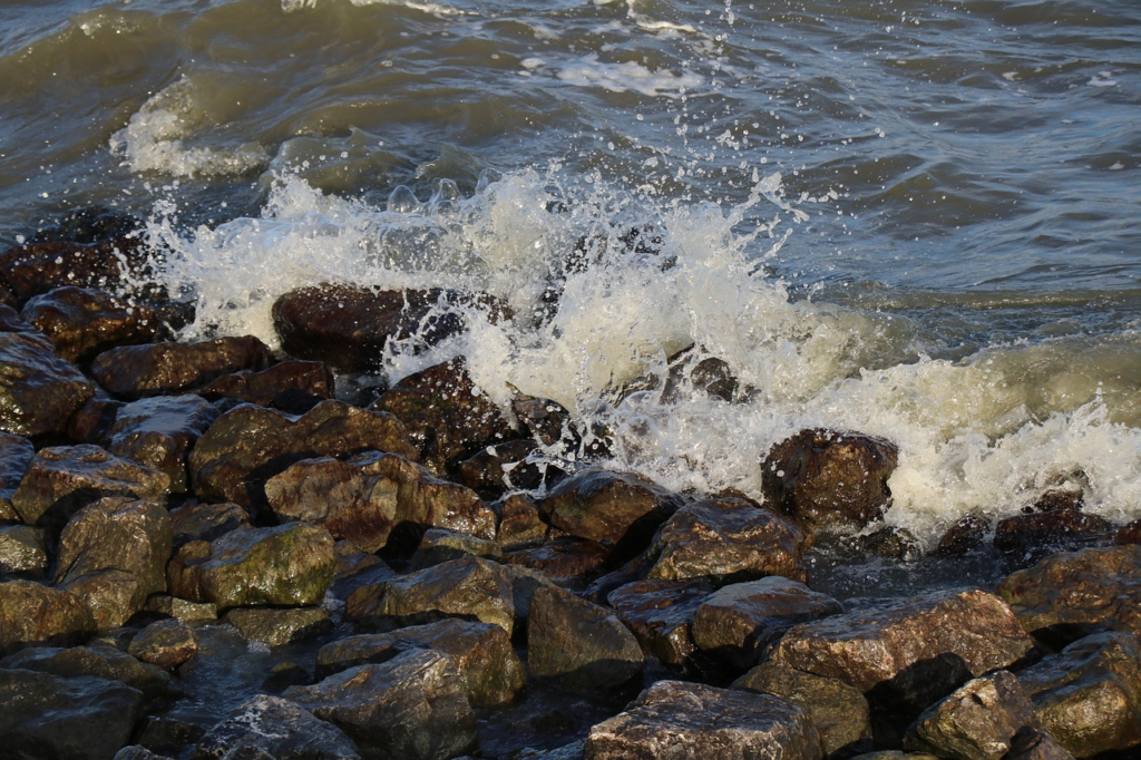 basalt beach stones